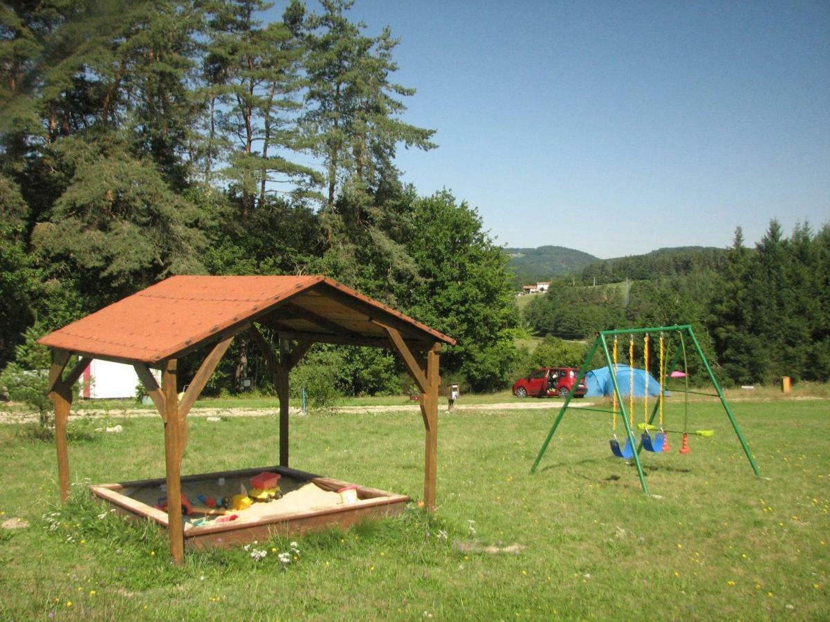 Camping La Vallee Verte อ็องแบร์ ภายนอก รูปภาพ